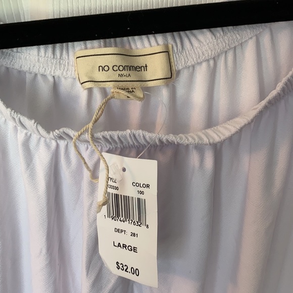 BNWT White Off the Shoulder Top - Picture 5 of 13